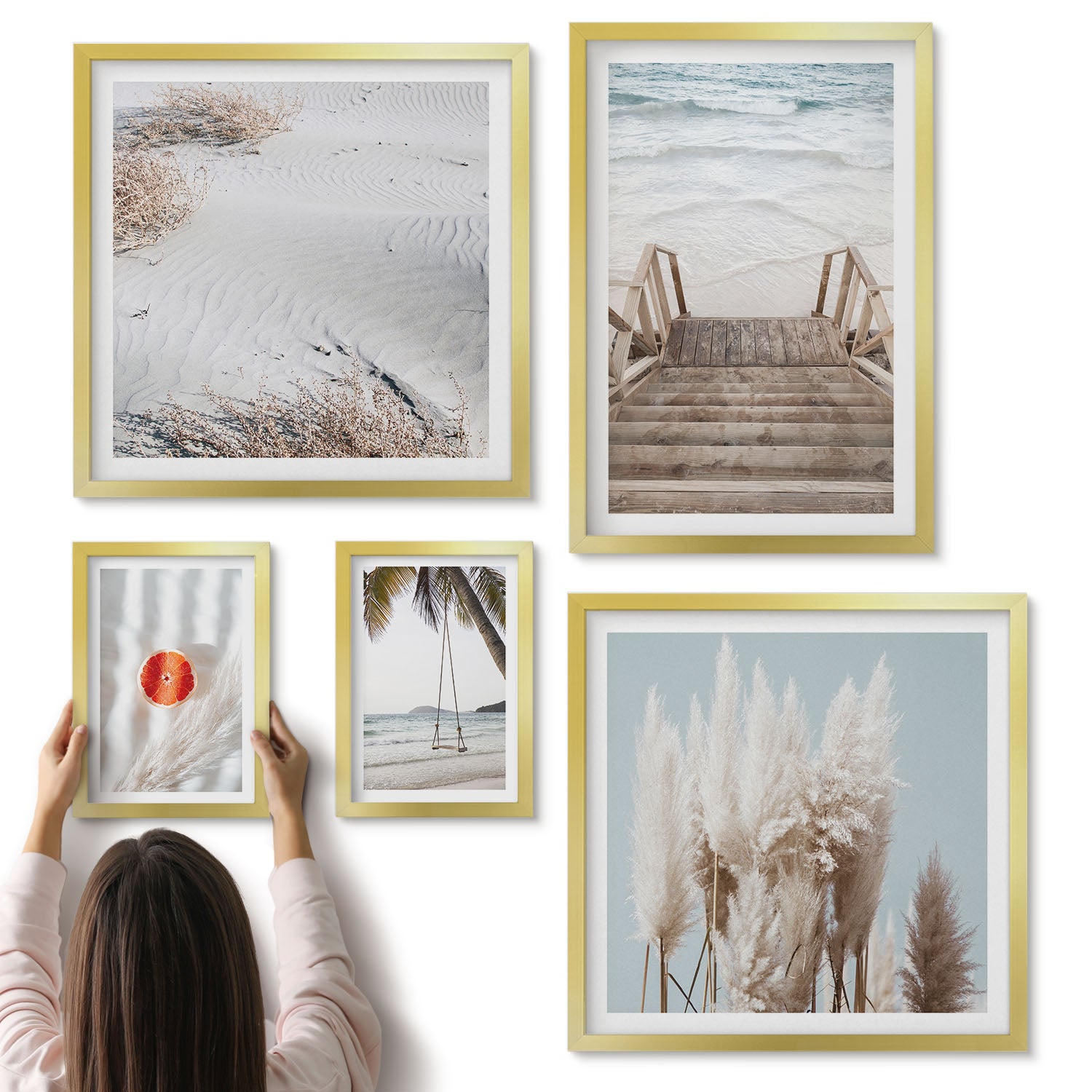 Galeria ścienna 5-częściowy komplet obrazów w złotych ramach - Plażowe inspiracje z widokami na morze i naturę - ArtPrintCave