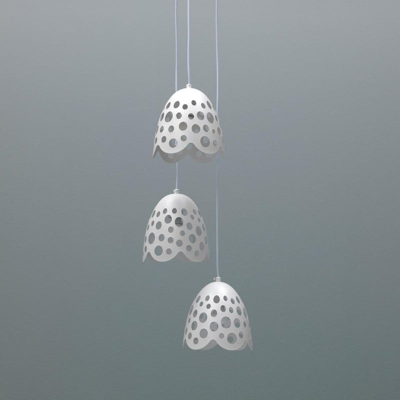 Lampa wisząca Bells, minimalistyczny design, biały metal, gniazdo E27, maks. 40 W, średnica 19,5 cm, regulowana wysokość – Bells