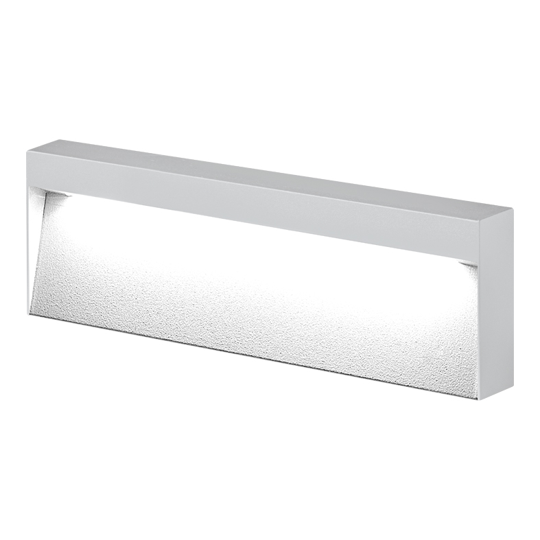 Kinkiet LED KIKI 8W, 3000K, IP65, biała aluminiowa rama, zewnętrzny kinkiet schodowy, kąt świecenia 50° – Rossini Group