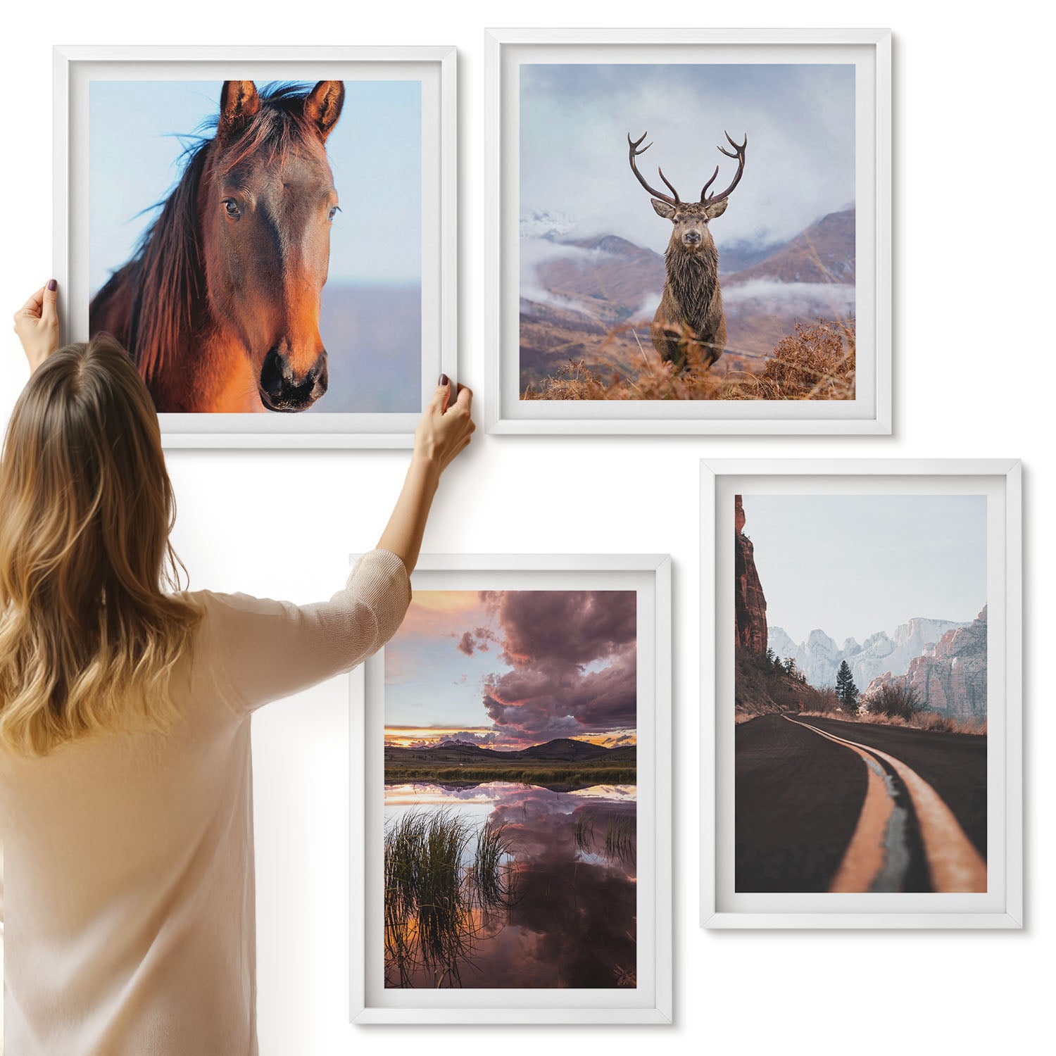 Galeria ścienna 4-częściowy komplet obrazów w białych ramach - Pejzaże górskie z reniferem koniem i drogą - ArtPrintCave