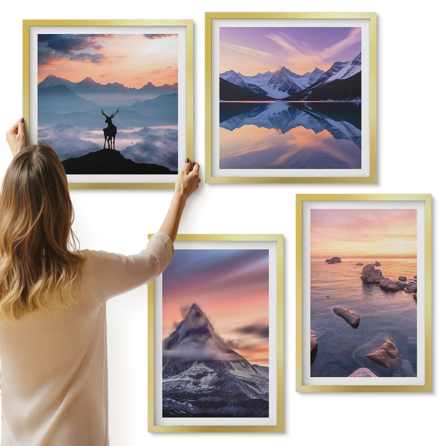 Galeria ścienna 4-częściowy komplet obrazów w złotych ramach - Krajobrazy góry jeziora jeleń i zachód słońca - ArtPrintCave