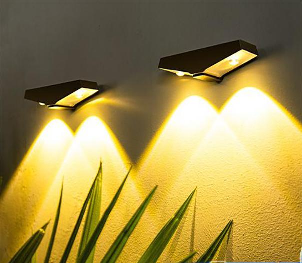 Zestaw 2 solarnych lamp ściennych indukcyjnych do ogrodu, oświetlenie dekoracyjne do muru i ogrodzenia (biały ciepły)