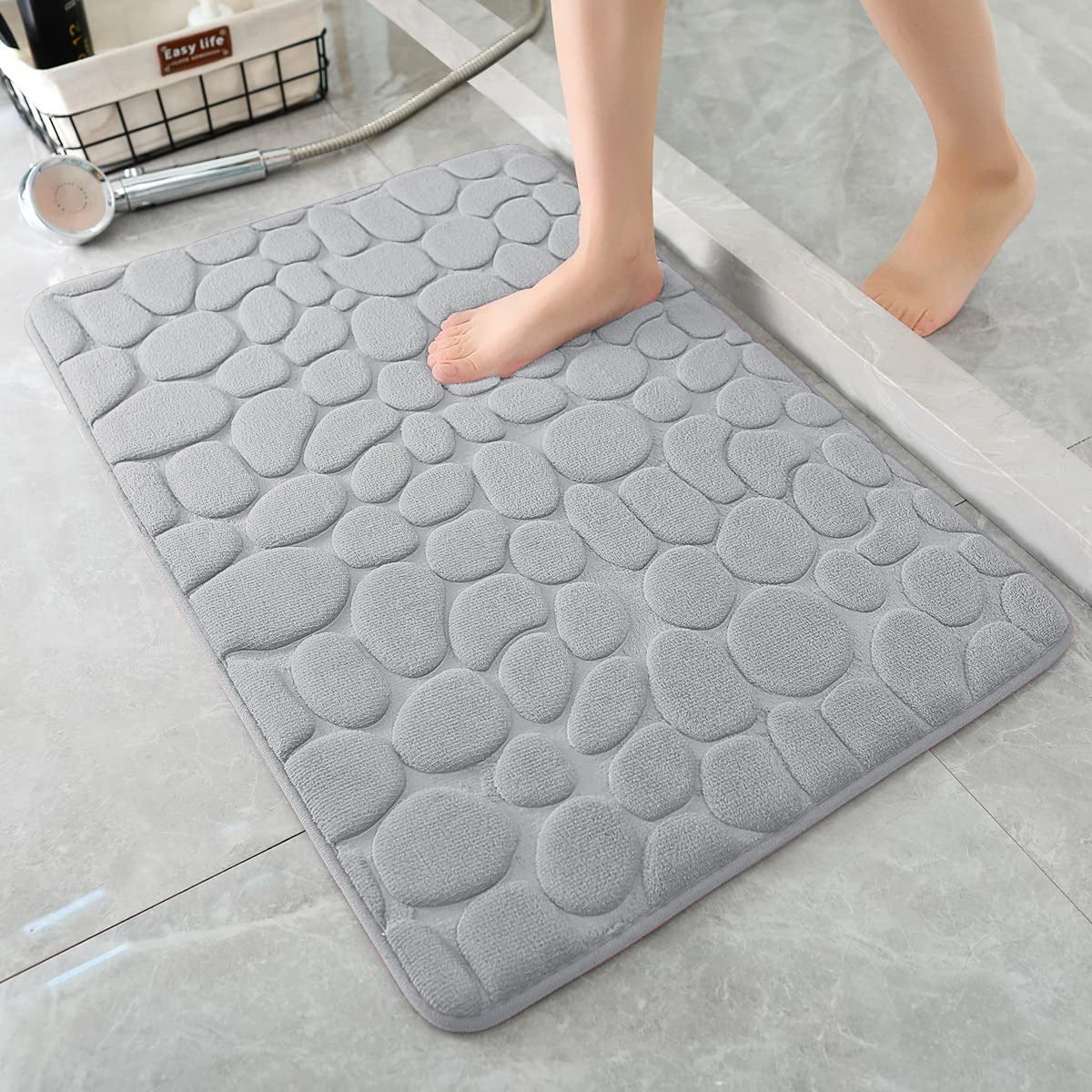 Dywanik łazienkowy z pianki memory foam – chłonny dywanik prysznicowy – antypoślizgowy dywanik do łazienki i salonu – 40 x 60 cm – Jasnoszary