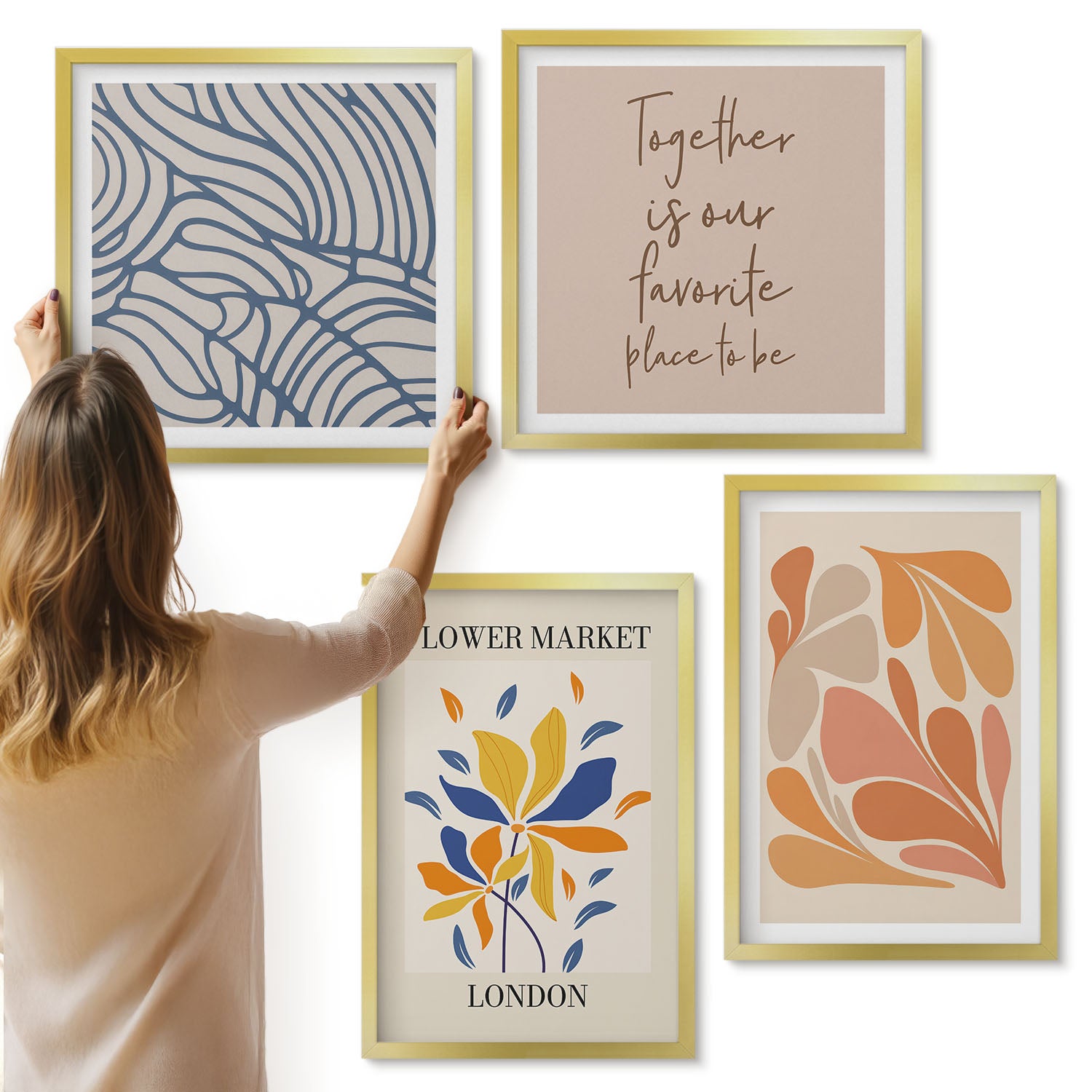 Galeria ścienna 4-częściowy komplet obrazów w złotych ramach - Kwiaty w stylu nowoczesnym z abstrakcyjnymi wzorami - ArtPrintCave