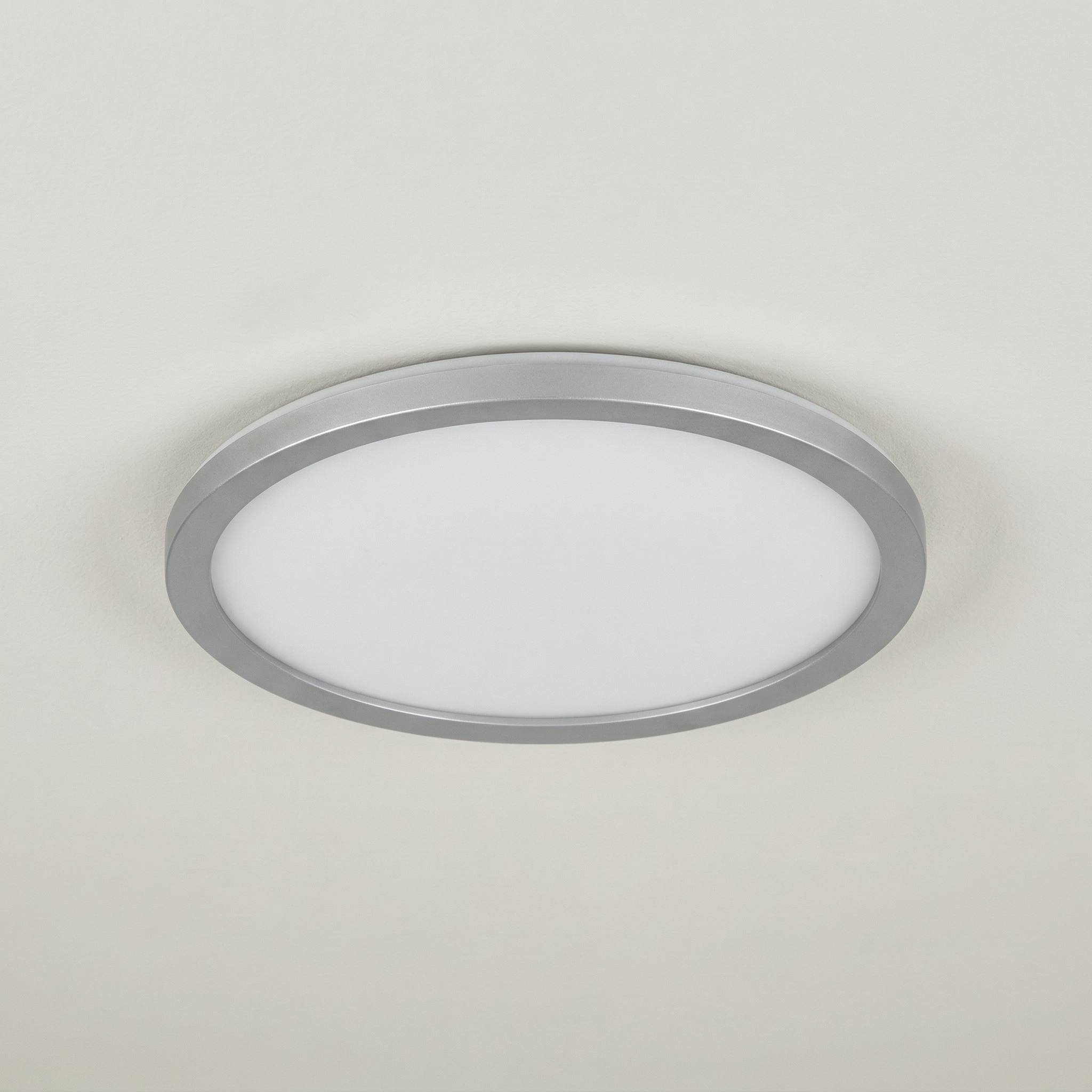 Plafon okrągły Lambert LED 15W Neutralna biel 1500lm srebrno-biały wym:2,8x28x28cm IP44 Rabalux