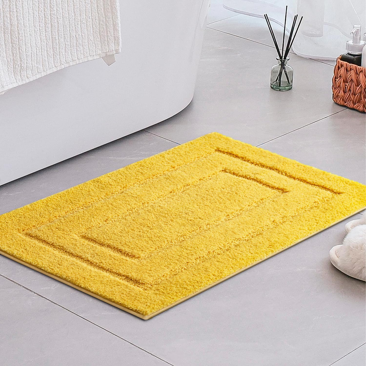 Mata łazienkowa antypoślizgowa – odpowiednia do łazienek, kuchni, sypialni itp. – 1 sztuka, 40 × 60 cm, żółta