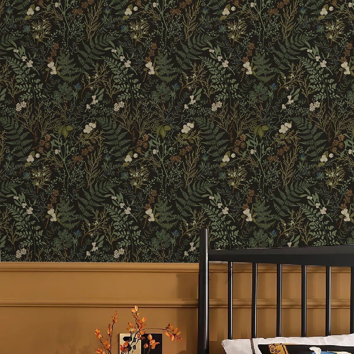 Tapeta w kwiaty w stylu vintage – Tapeta do sypialni – Samoprzylepna tapeta winylowa (43 x 300 cm)