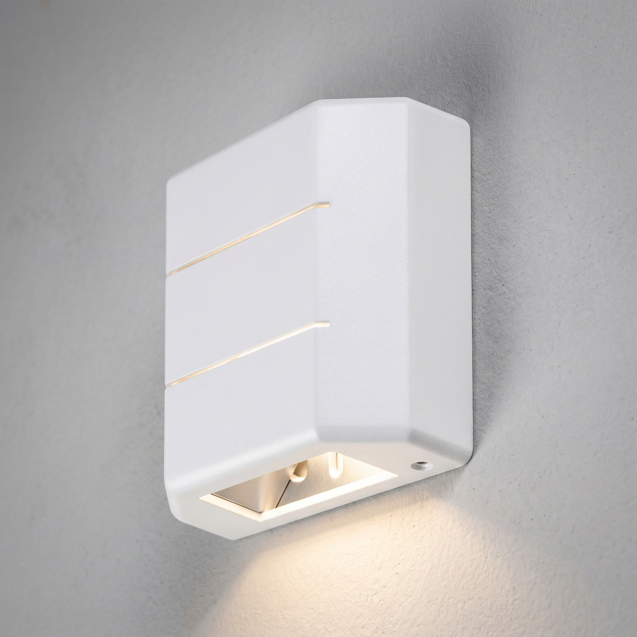 Kinkiet zewnętrzny Lippa LED 6W Ciepła biel 150lm biały wym:12x12x5cm IP54 Rabalux