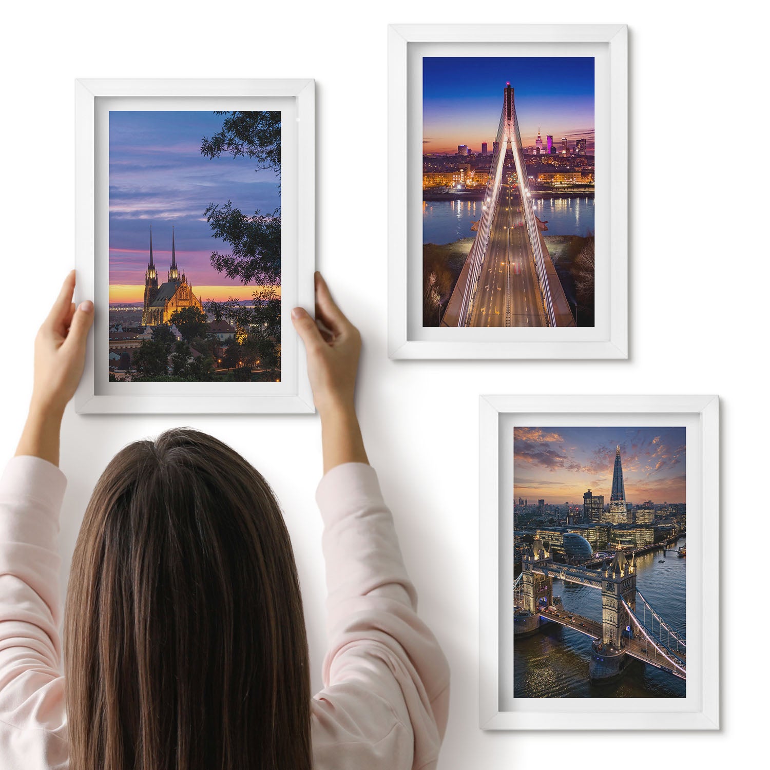 Galeria ścienna 3-częściowy komplet obrazów w białych ramach - Widoki miast z mostami i zachodami słońca - ArtPrintCave