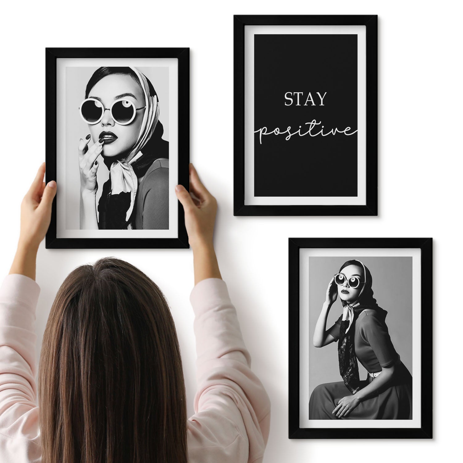 Galeria ścienna 3-częściowy komplet obrazów w czarnych ramach - Stylowe portrety kobiet w okularach przeciwsłonecznych - ArtPrintCave