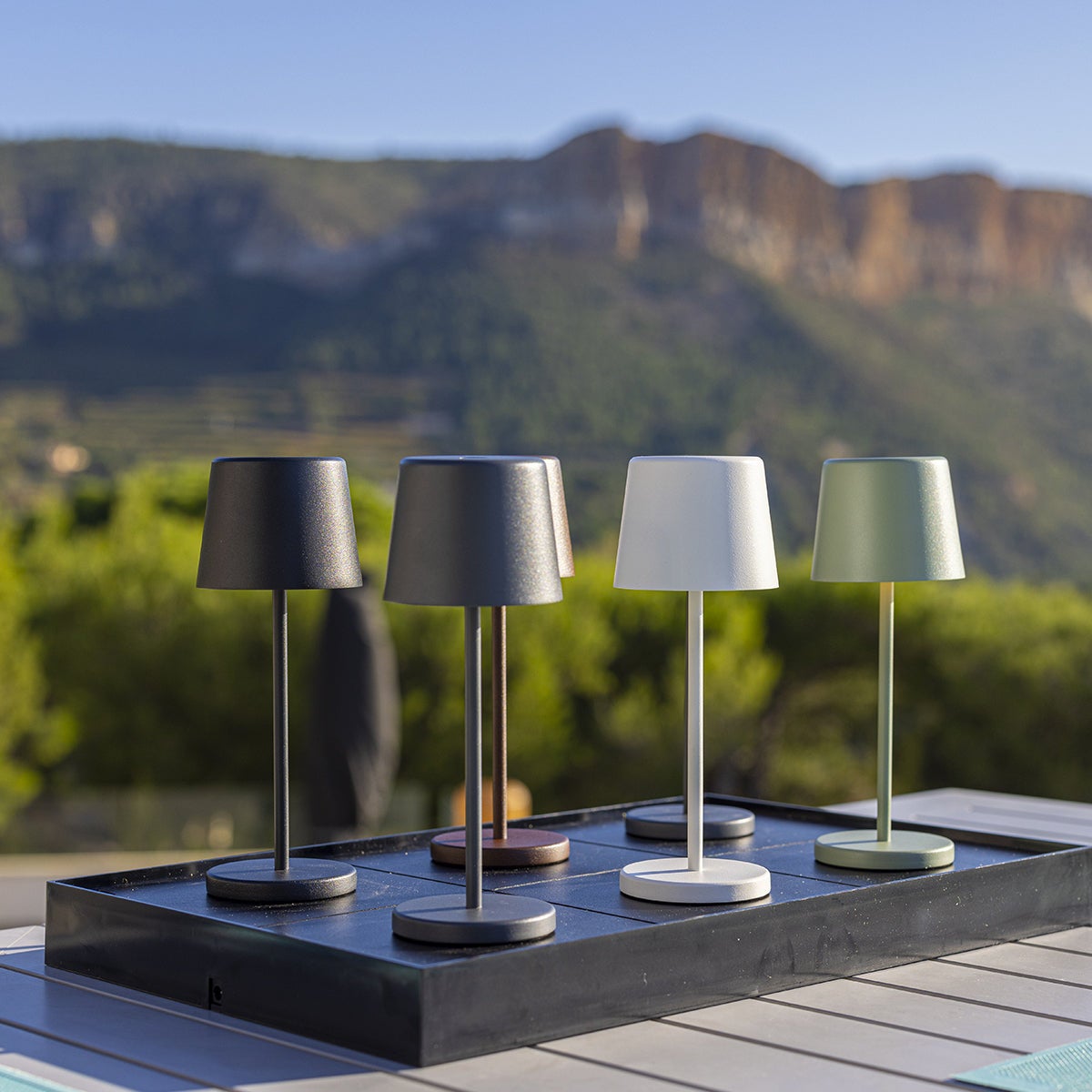 Baza ładująca do 6 lamp KELLY RUBY SOPHIA