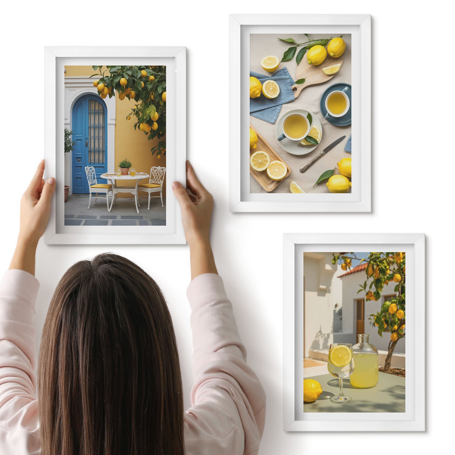 Galeria ścienna 3-częściowy komplet obrazów w białych ramach - Cytryny lemoniada niebieskich drzwi letnie widoki - ArtPrintCave