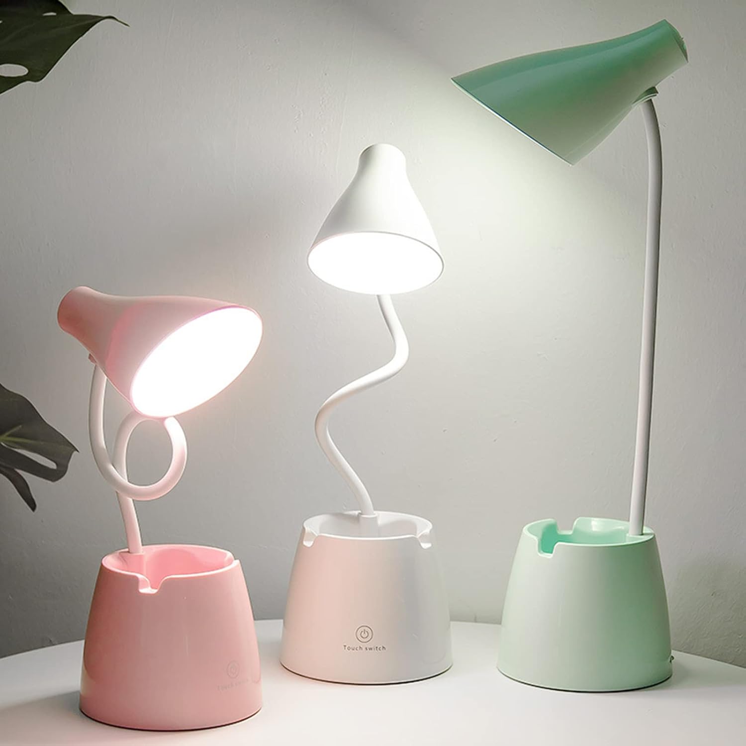 Ściemniana lampka biurkowa LED - 24 diody LED - 3 poziomy jasności przyjemne dla oczu - Ładowana przez USB - Włącznik dotykowy