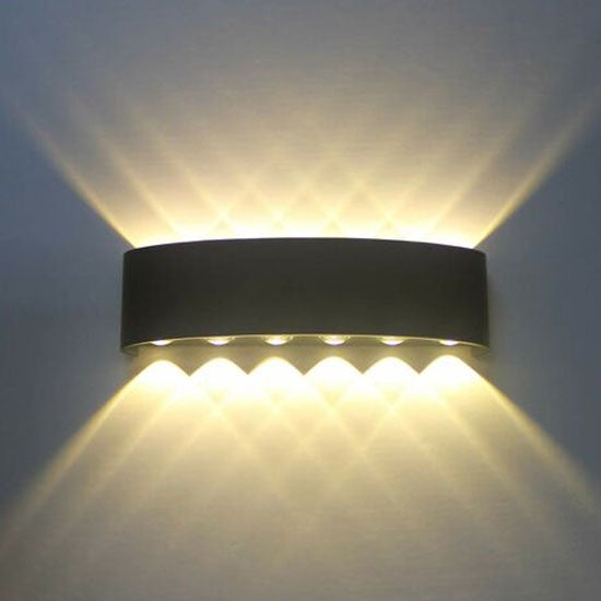 Wewnętrzna lampa ścienna, zewnętrzna lampa ścienna na werandę, 12 W, ciepłe białe światło 3000 K, wodoodporna IP65, odpowiednia do ogrodu