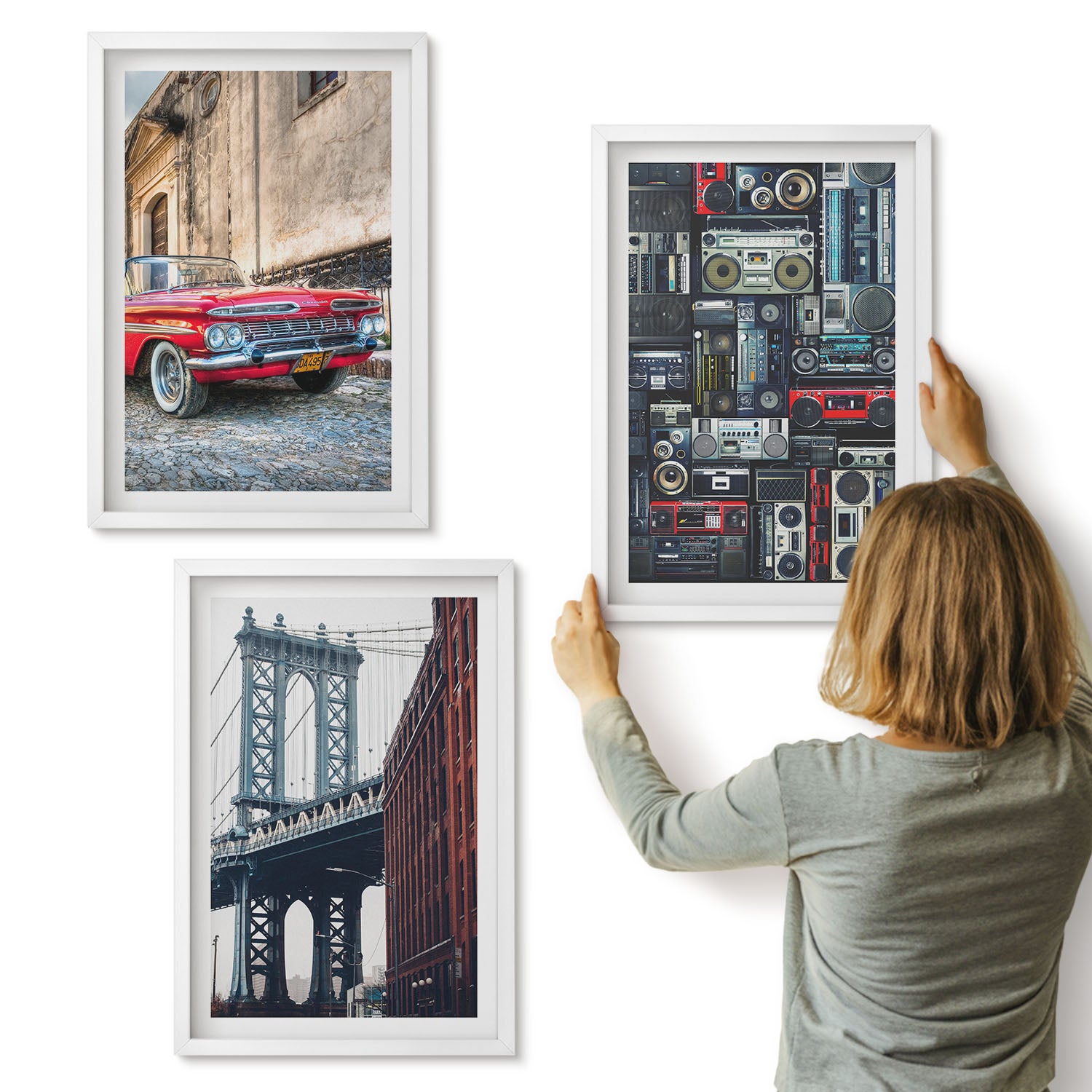 Galeria ścienna 3-częściowy komplet obrazów w białych ramach - Stare auto na ulicy most Brooklyn i retro sprzęt audio - ArtPrintCave