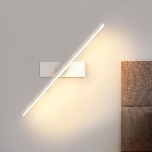 Kinkiet LED 30 cm, kinkiet łazienkowy, oświetlenie lustra, lampka nocna z regulowanym kątem, białe światło 3000K, kolor biały.