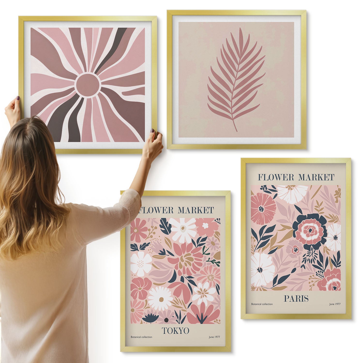 Galeria ścienna 4-częściowy komplet obrazów w złotych ramach - Kwiatowe wzory z liściem i geometrycznymi kształtami - ArtPrintCave