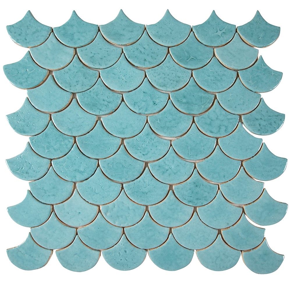 Płytki w kształcie rybiej łuski w kolorze niebieskim i błękitnym – "Azure Lagoon" – 0,3 m²/opak., 49 płytek 10,2×9 cm – łazienka, kuchnia, s