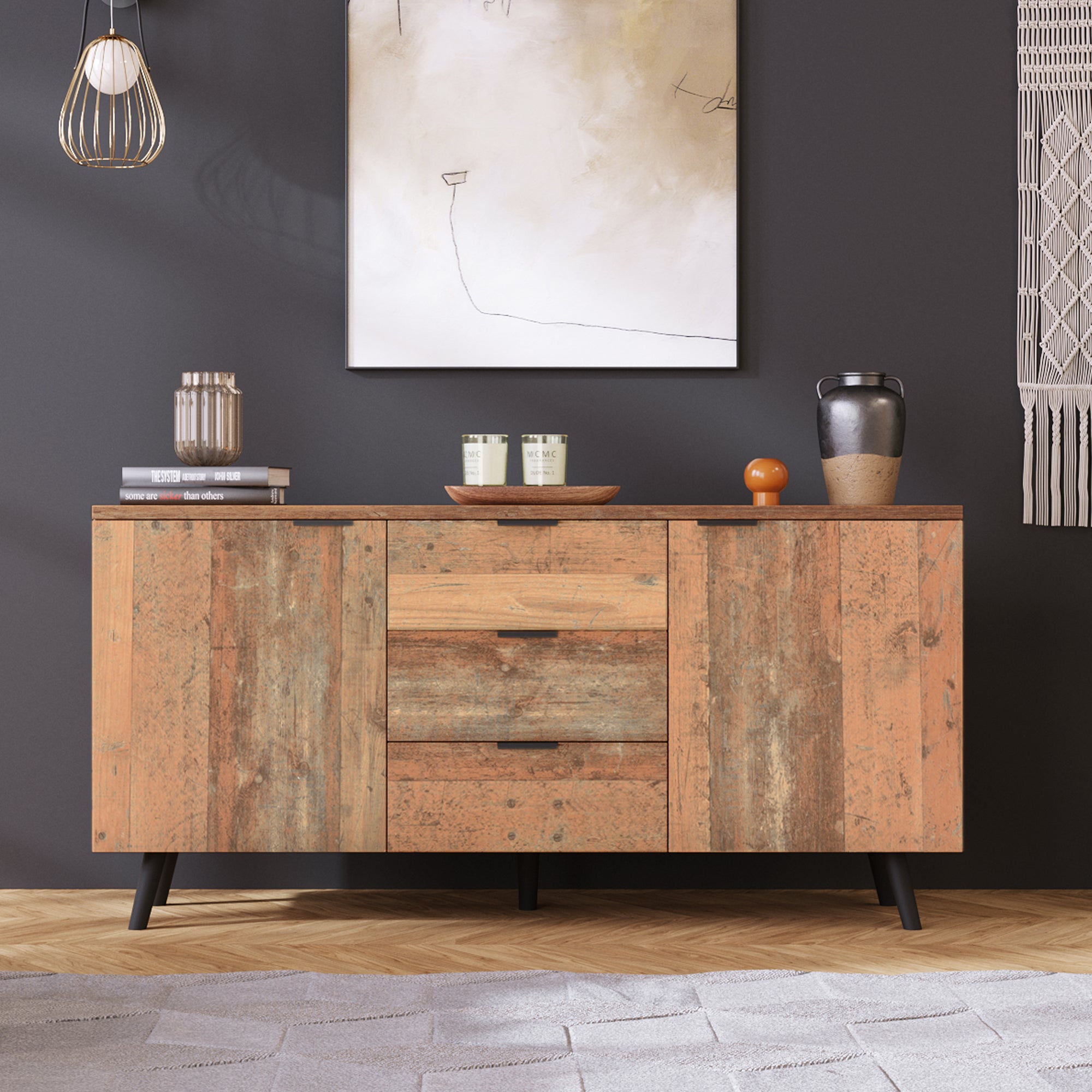Nowoczesna szafka pod telewizor 170x38x44cm - z 4 drzwiami o fakturze - wykończenie w kolorze złotym - okrągłe złote nogi - kolor czarny