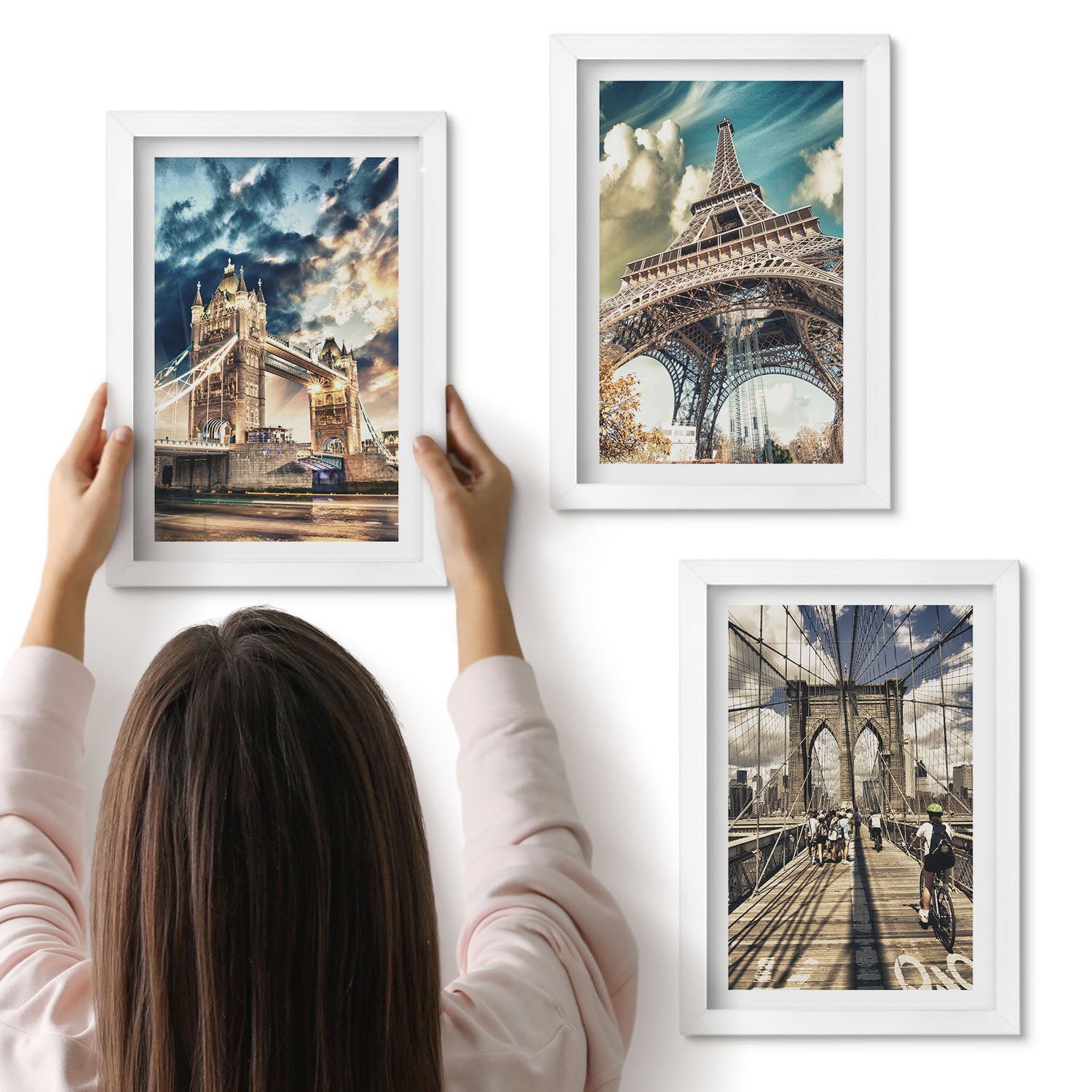 Galeria ścienna 3-częściowy komplet obrazów w białych ramach - Mosty i wieże w europejskich miastach - ArtPrintCave