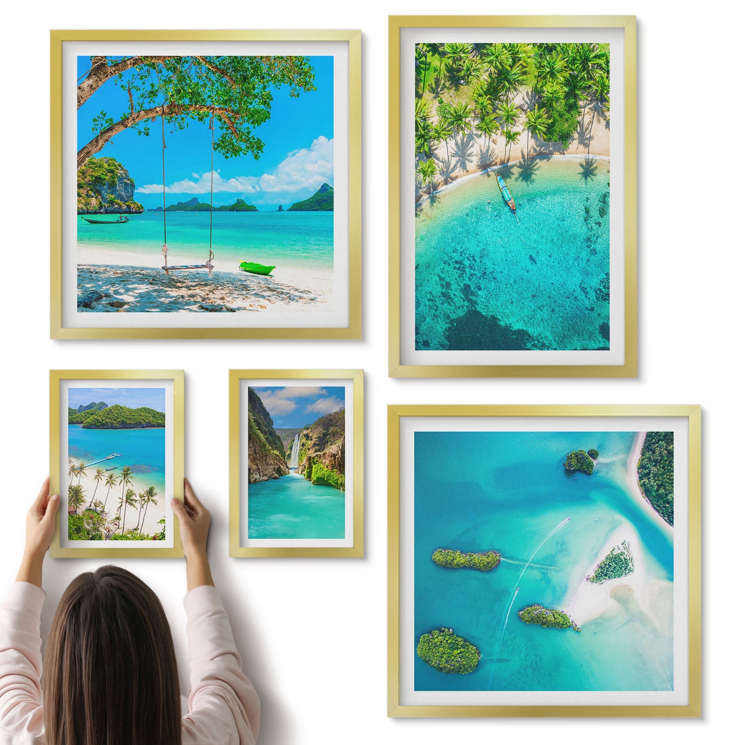 Galeria ścienna 5-częściowy komplet obrazów w złotych ramach - Tropikalne plaże rajskie widoki na krystaliczne wody - ArtPrintCave