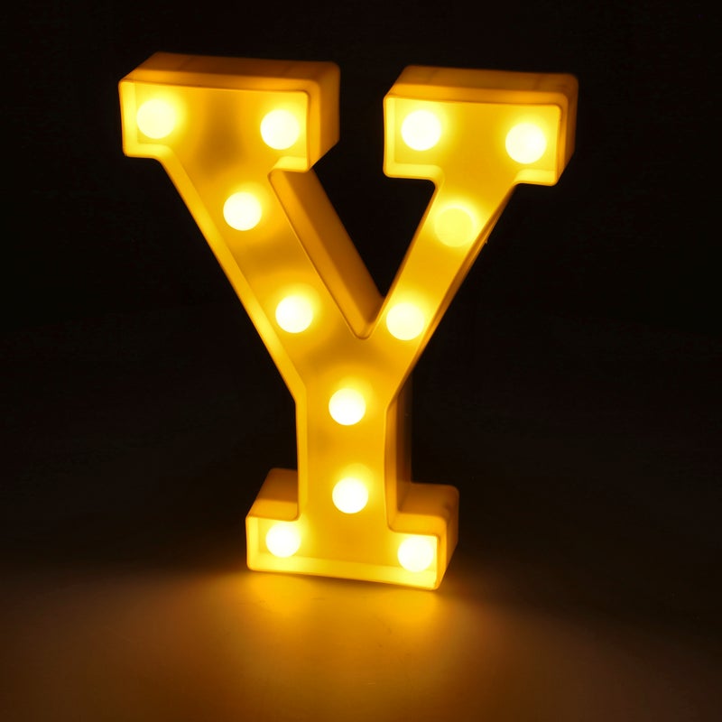 Litera LED "Y" podświetlana ciepłym białym światłem, wysokość 22 cm, zasilanie bateryjne 2*AA