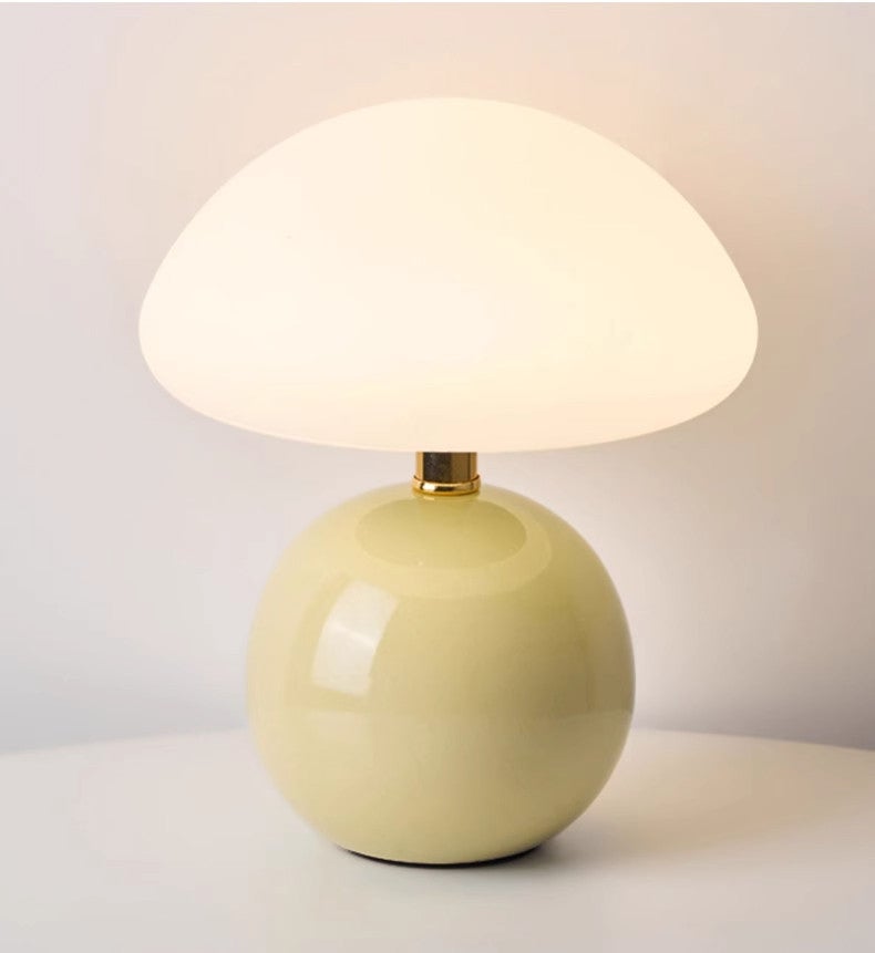 Mała przewodowa lampka grzybek, lampka nocna, atrakcyjna ściemniana lampka USB, 3 temperatury barwowe, beżowa i żółta