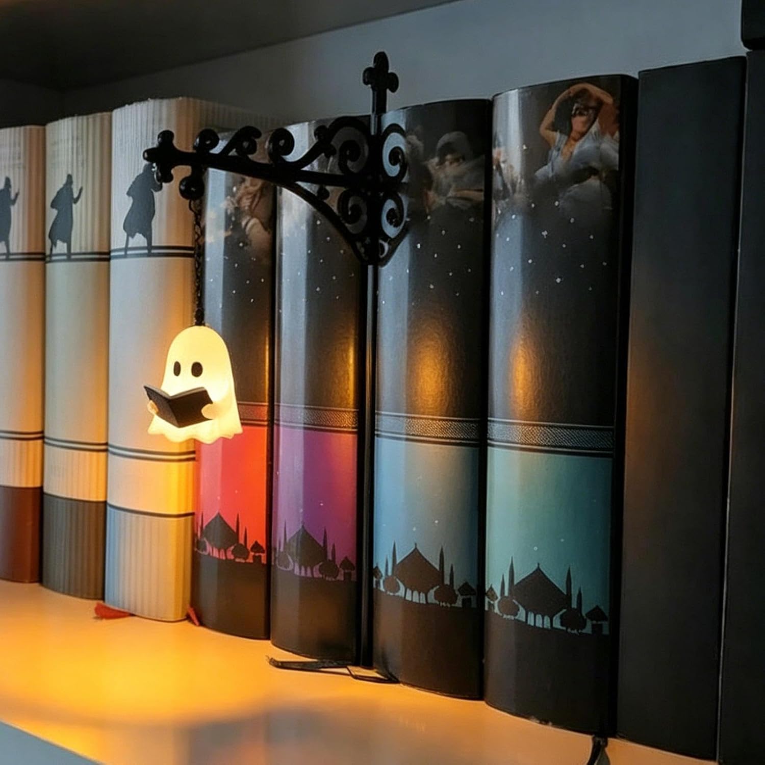 Lampa biblioteczna Ghost, światło LED o ciepłej tonacji, lampka do czytania, może być również używana jako lampka nocna.