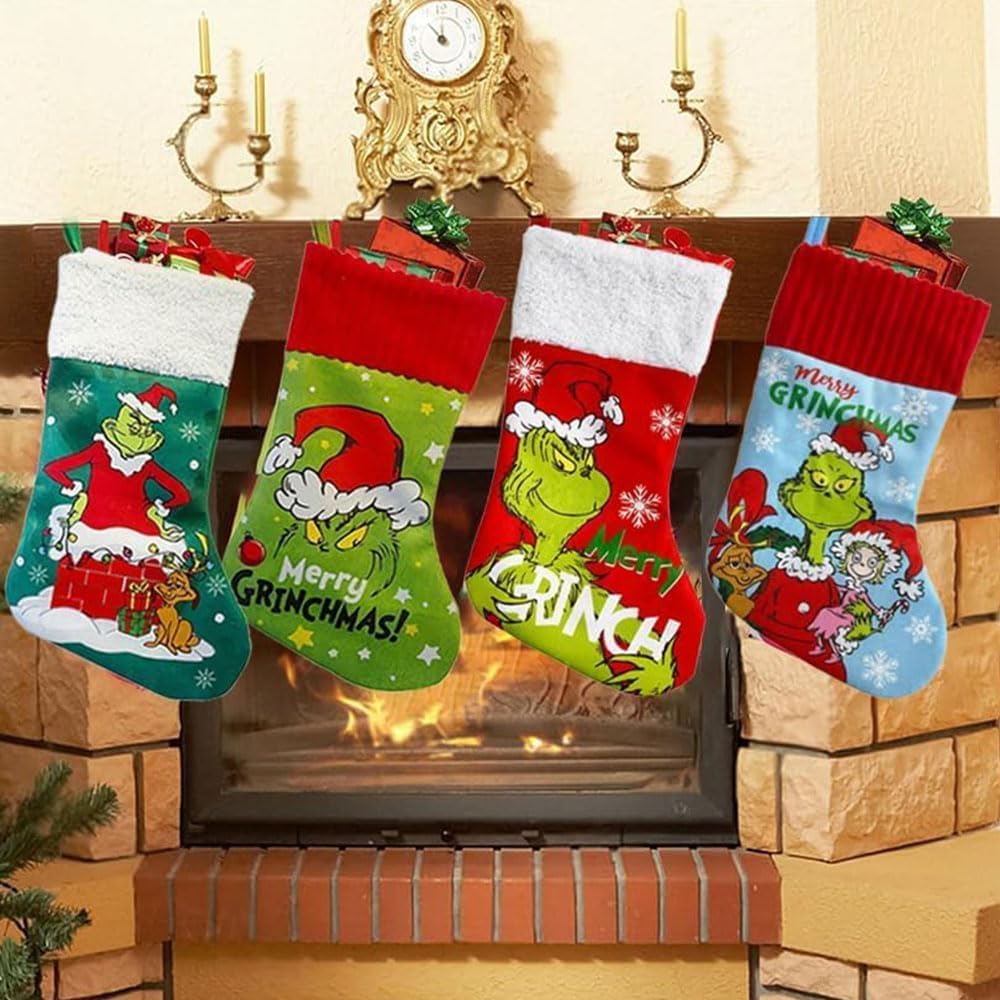 Zestaw 4 personalizowanych skarpet świątecznych - skarpety świąteczne Grinch - woreczek na prezenty świąteczne - wisząca dekoracja kominka