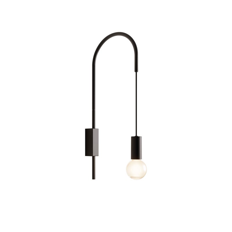 Zafferano - Kinkiet Filo, obrotowy 200°, malowany metal, żarówka E27 maks 60 W w zestawie, wys 61 cm - czarny