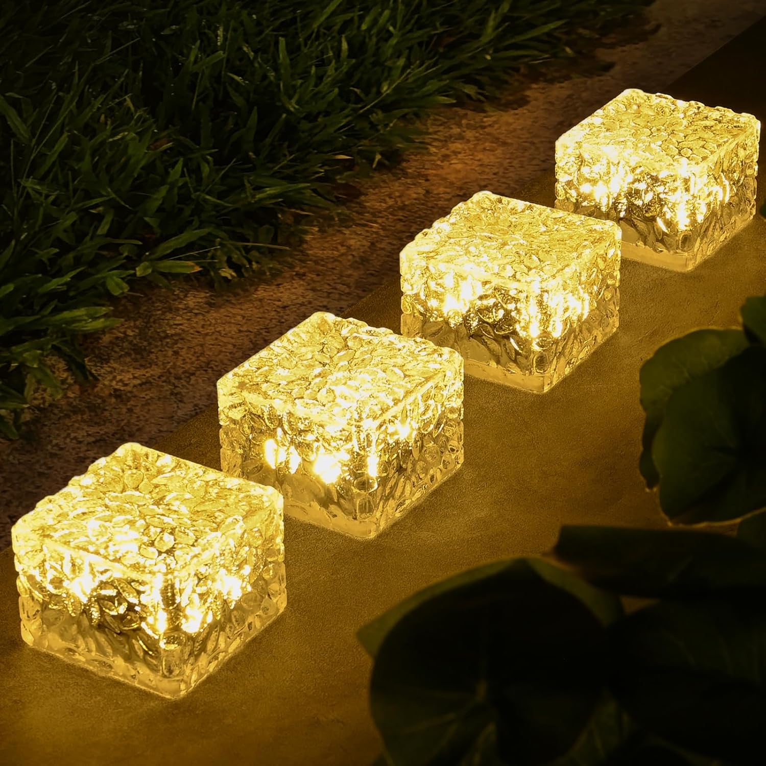 Zestaw 4 lamp solarnych zewnętrznych, lampki ogrodowe zewnętrzne - dekoracyjne lampki akrylowe do użytku na zewnątrz, do ogrodu