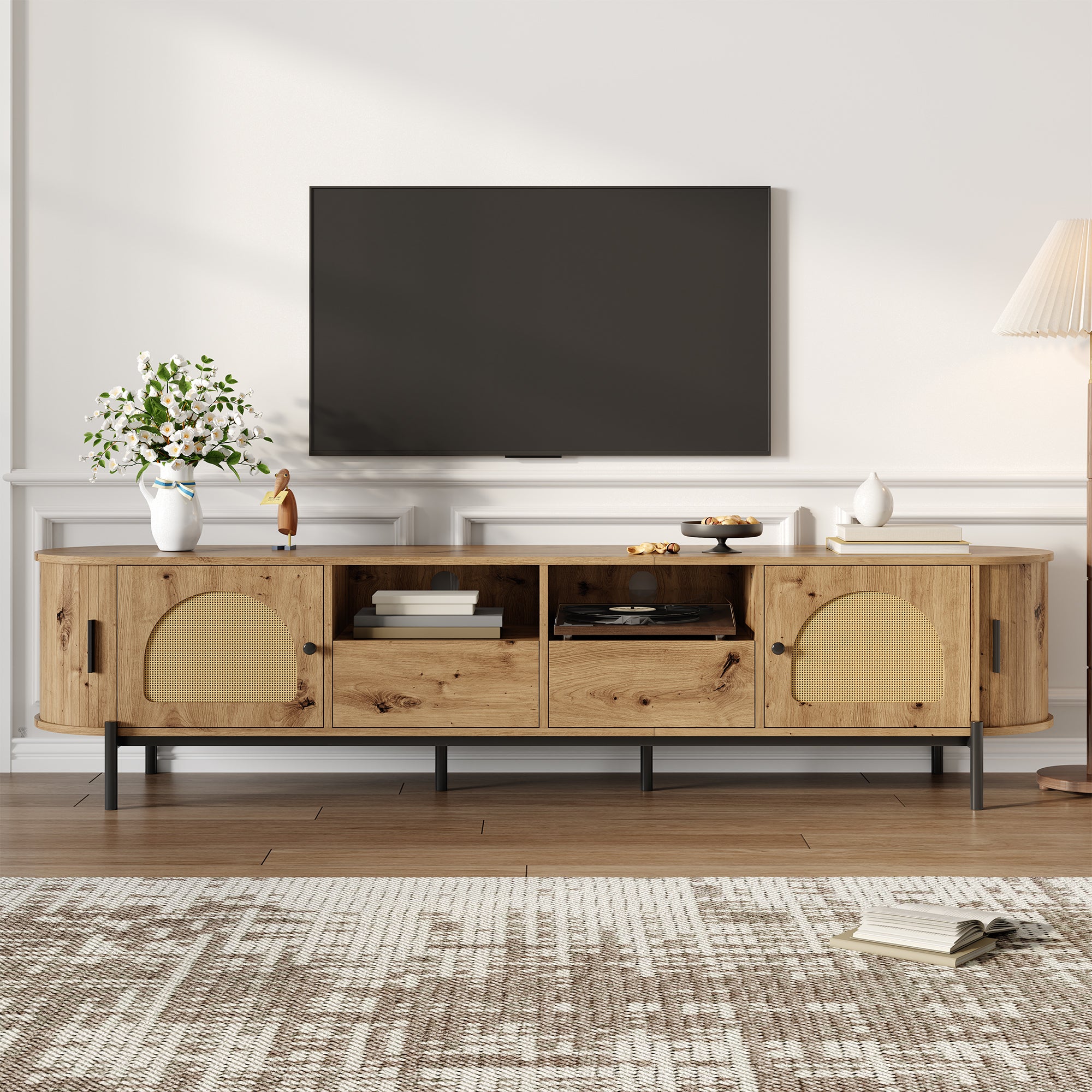 Owalna szafka RTV z rattanu - 4 drzwi i 2 szuflady - Nogi metalowe imitujące drewno - Płyta MDF - 200x40x49,5 cm - Naturalna