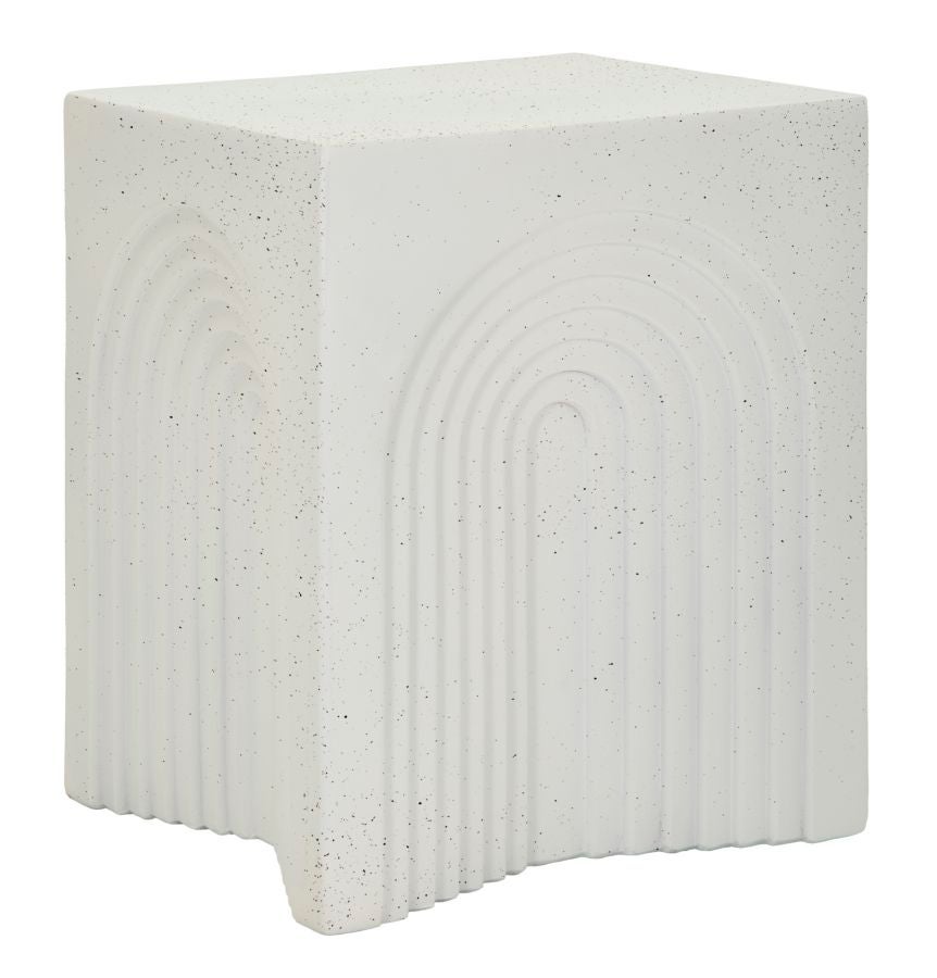 Stolik kawowy Arc Modern w kolorze kremowym MGO 40,5x40,5x50,5 cm – projekt architektoniczny z graficznymi reliefami i charakterem materiału
