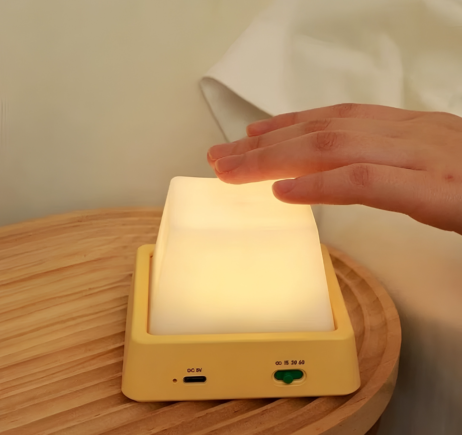 Mini lampka nocna w stylu kreskówkowym, lampka nocna do sypialni, lampka przy łóżku, włączana przyciskiem, z funkcją timera – 9,4 x 9,4 x 6,5 cm