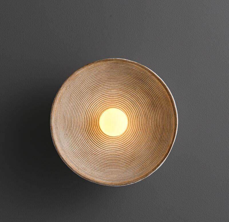 Dekoracyjna lampa ścienna w stylu retro, idealna do przedpokoju i sypialni. (W zestawie jedna żarówka G4 o długości 20 cm)