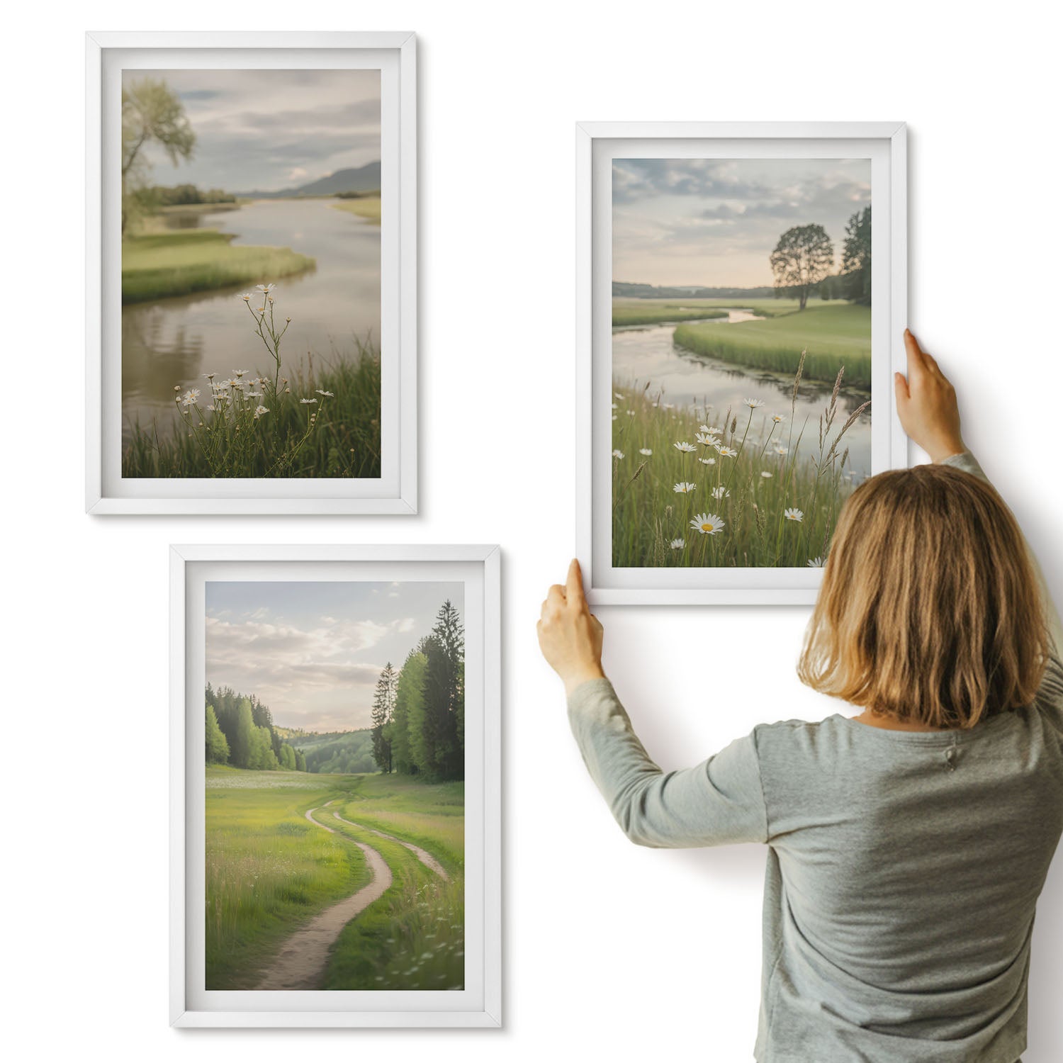 Galeria ścienna 3-częściowy komplet obrazów w białych ramach - Spokojne krajobrazy lata z rzeką i łąką kwiatów - ArtPrintCave