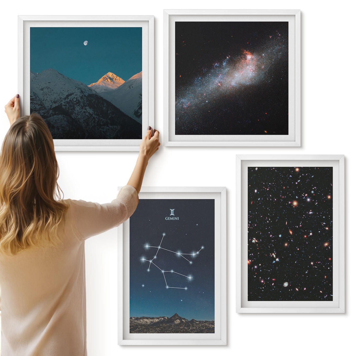 Galeria ścienna 4-częściowy komplet obrazów w białych ramach - Znak zodiaku Bliźnięta galaktyka kosmos gwiazdy - ArtPrintCave