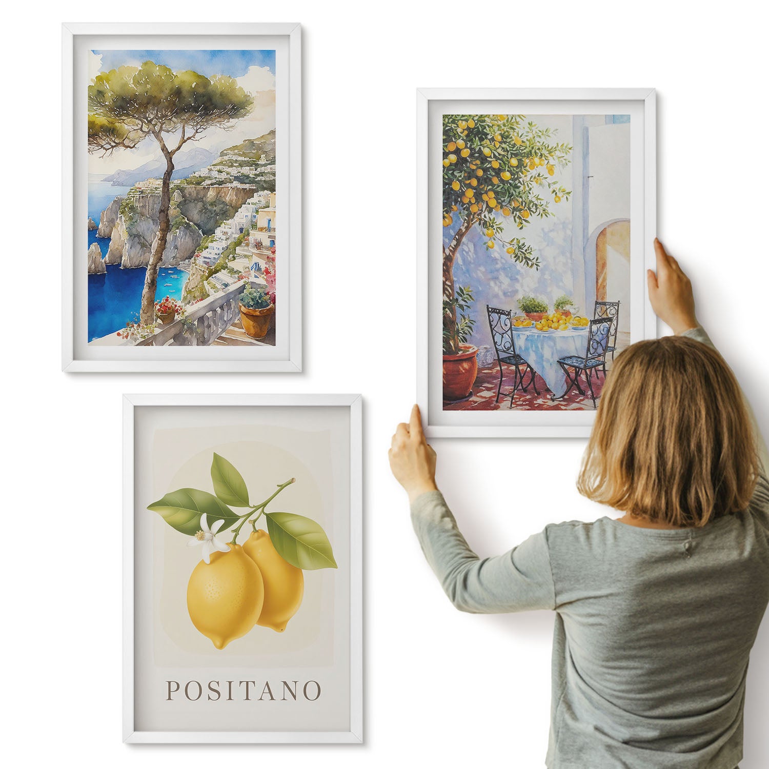 Galeria ścienna 3-częściowy komplet obrazów w białych ramach - Widoki Positano z drzewami i cytrynami w słońcu - ArtPrintCave