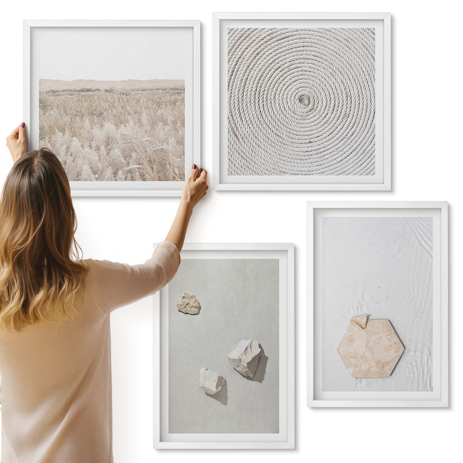 Galeria ścienna 4-częściowy komplet obrazów w białych ramach - Jasne tekstury na piasku styl delikatny boho - ArtPrintCave