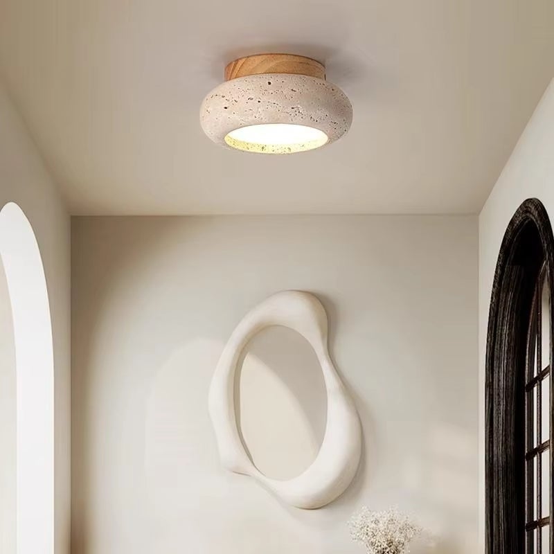 Kreatywna okrągła lampa sufitowa z naturalnego żółtego trawertynu z podstawą z drewna w stylu vintage K idealna do wejść balkonów korytarzy itp