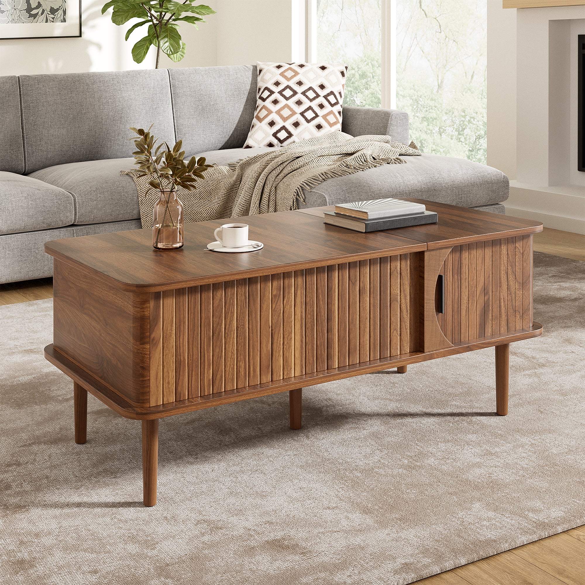 Stolik kawowy w stylu retro-modern z podnoszonym blatem, 100x48x55,5 cm - Regulowany blat - 1 drzwi przesuwne - Nogi drewniane - Brązowy