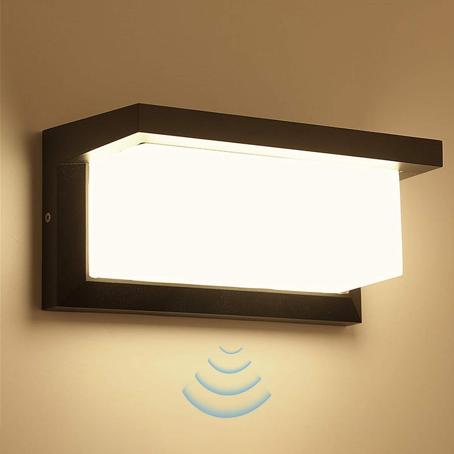 Lampa ścienna LED 18W z czujnikiem ruchu, wodoodporna IP65, światło w ciepłej bieli 3000K, nowoczesny styl, kolor czarny