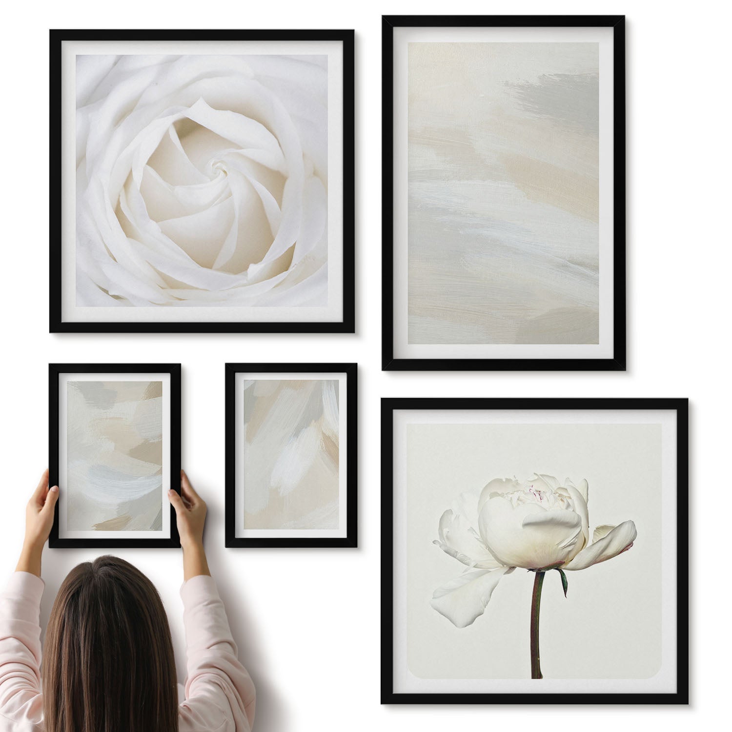 Galeria ścienna 5-częściowy komplet obrazów w czarnych ramach - Kwiatowe inspiracje w delikatnych odcieniach bieli - ArtPrintCave