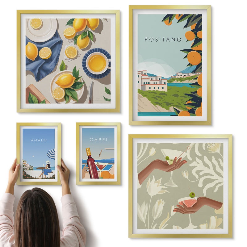 Galeria ścienna 5-częściowy komplet obrazów w złotych ramach - Włoskie wakacje widoki na Amalfi i Capri - ArtPrintCave