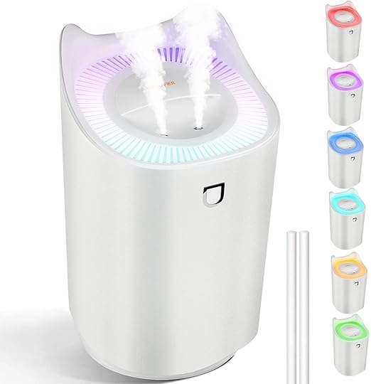 Miniaturowy nawilżacz powietrza 300 ml, mały nawilżacz wytwarzający chłodną mgiełkę z kolorowym światłem nocnym do samochodu, ultracichy, biały.