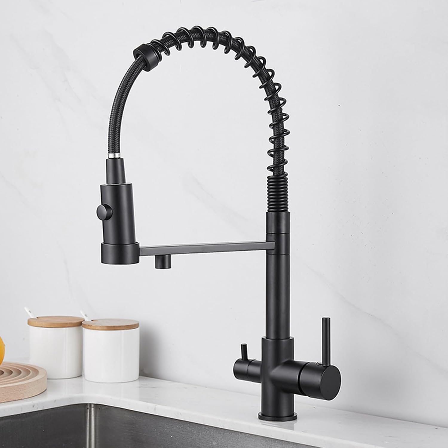 Bateria kuchenna, bateria mieszaczowa z wyciąganą wylewką, bateria kuchenna trójdrożna, w zestawie wąż doprowadzający wodę o długości 60 cm, czarna
