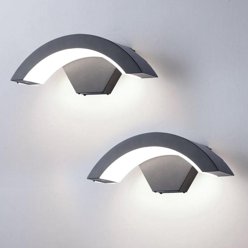 Qwinern Pakiet 2 zewnętrznych kinkietów LED, nowoczesne lampy ścienne 24W, dekoracyjne światła LED do wnętrz, wodoodporność IP65, zimna biel
