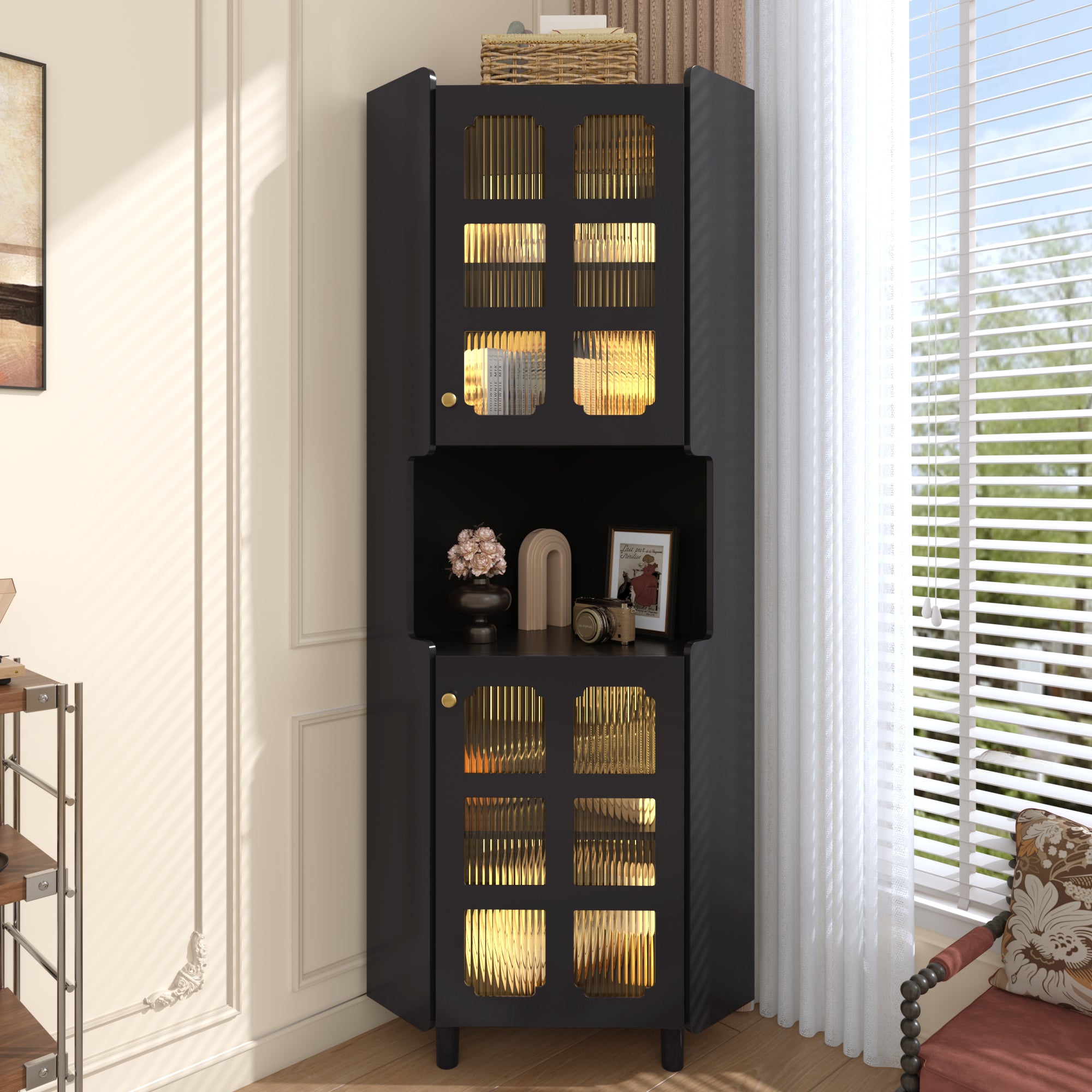 Narożna szafka łazienkowa z 4 szklanymi drzwiami i 1 otwartą przegrodą – 63,5 x 45 x 157,5 cm – MDF – LED – czarny lakier